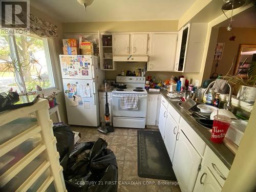 68 - 6767 Thorold Stone Road, Niagara Falls, ON - Indoor Photo Showing Kitchen