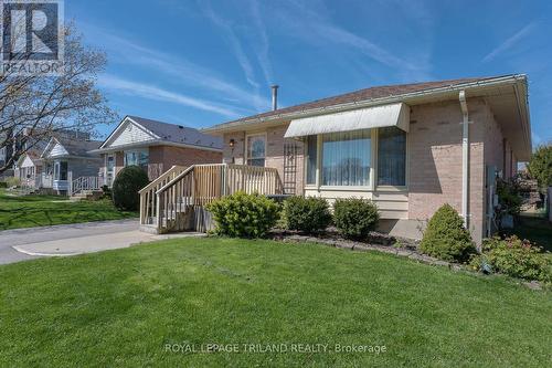 7 Ripley Lane, St. Thomas, ON - Outdoor