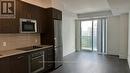 1913 - 2550 Simcoe Street N, Oshawa, ON  - Indoor Photo Showing Kitchen 