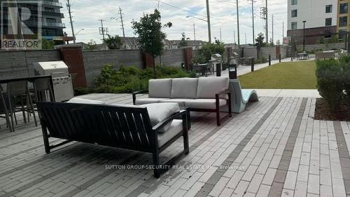 1913 - 2550 Simcoe Street N, Oshawa (Windfields), ON - Outdoor With Deck Patio Veranda