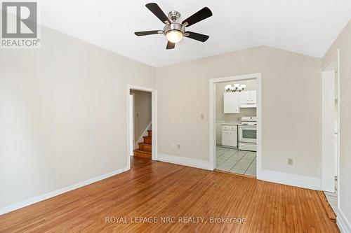 59 Wellington Street, St. Catharines, ON - Indoor Photo Showing Other Room