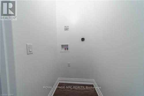 7903 Mulhern Street, Niagara Falls, ON -  Photo Showing Other Room