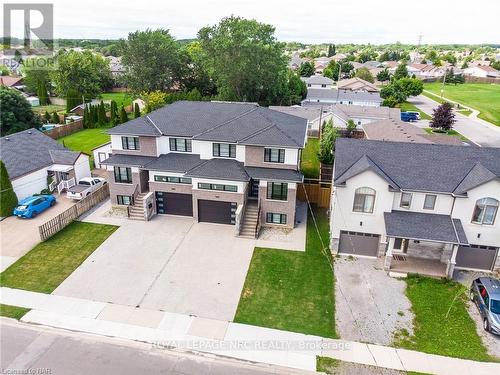 7903 Mulhern Street, Niagara Falls, ON - Outdoor With Deck Patio Veranda With Facade