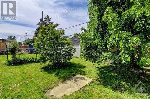 2455 Walkley Road, Ottawa, ON - Outdoor