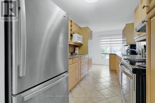 4115 Marigold Crescent E, Mississauga (Erin Mills), ON - Indoor Photo Showing Kitchen