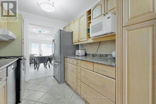 4115 Marigold Crescent E, Mississauga (Erin Mills), ON - Indoor Photo Showing Kitchen