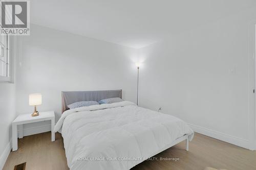 4115 Marigold Crescent E, Mississauga (Erin Mills), ON - Indoor Photo Showing Bedroom