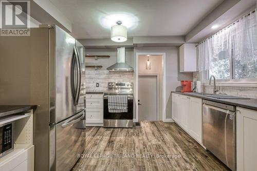 796 Elm Street, St. Thomas, ON - Indoor Photo Showing Kitchen