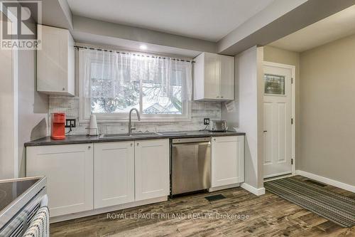 796 Elm Street, St. Thomas, ON - Indoor Photo Showing Kitchen