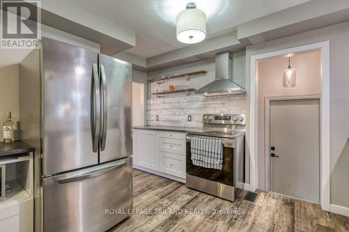 796 Elm Street, St. Thomas, ON - Indoor Photo Showing Kitchen