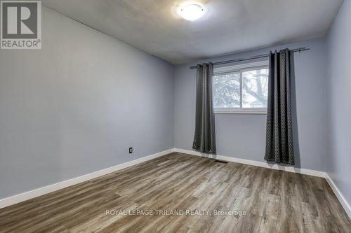 796 Elm Street, St. Thomas, ON - Indoor Photo Showing Other Room