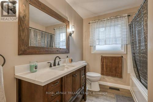 796 Elm Street, St. Thomas, ON - Indoor Photo Showing Bathroom