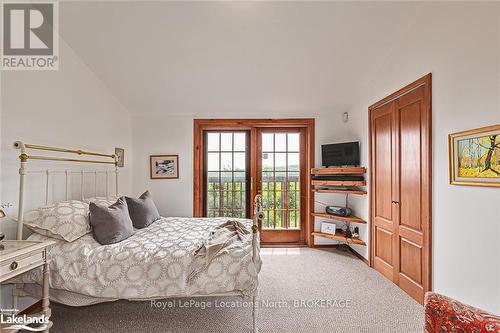 795310 The Blue Mtns - Clearview, Blue Mountains, ON - Indoor Photo Showing Bedroom