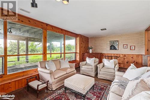 795310 The Blue Mtns - Clearview, Blue Mountains, ON - Indoor Photo Showing Living Room