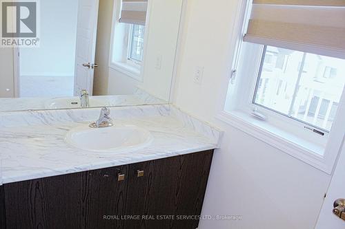 73 Holder Drive, Brantford, ON - Indoor Photo Showing Bathroom