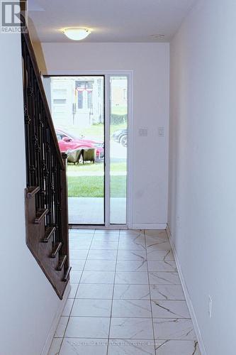 73 Holder Drive, Brantford, ON - Indoor Photo Showing Other Room