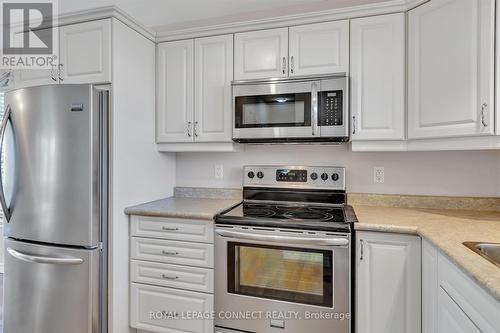 94 - 301 Carnegie Avenue, Peterborough, ON - Indoor Photo Showing Kitchen