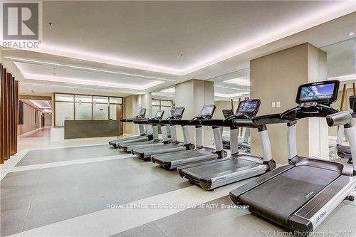 316 - 111 St Clair Avenue W, Toronto (Yonge-St. Clair), ON - Indoor Photo Showing Gym Room