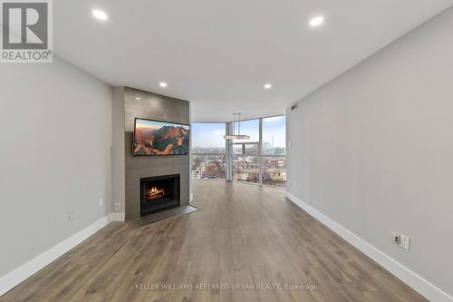 1111 - 725 King Street W, Toronto, ON - Indoor With Fireplace