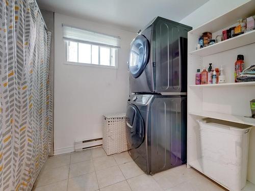 Bathroom - 48 Route 202, Lacolle, QC - Indoor Photo Showing Laundry Room