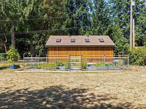 616 Martindale Rd, Parksville, BC 