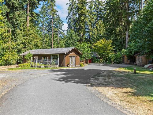 616 Martindale Rd, Parksville, BC 