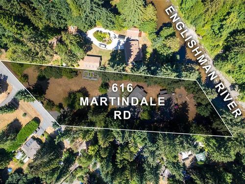 616 Martindale Rd, Parksville, BC 