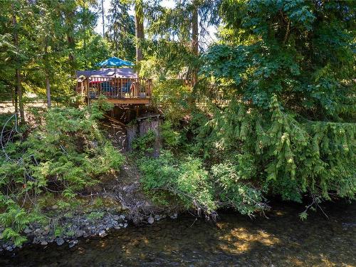 616 Martindale Rd, Parksville, BC 