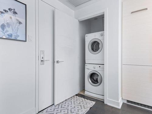 Laundry room - 2707-1050 Rue Drummond, Montréal (Ville-Marie), QC - Indoor Photo Showing Laundry Room