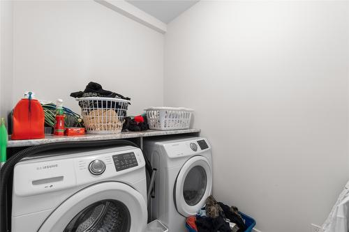 932 Mt Ida Drive, Vernon, BC - Indoor Photo Showing Laundry Room