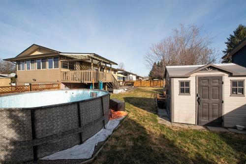 520 Keithley Road, Kelowna, BC - Outdoor