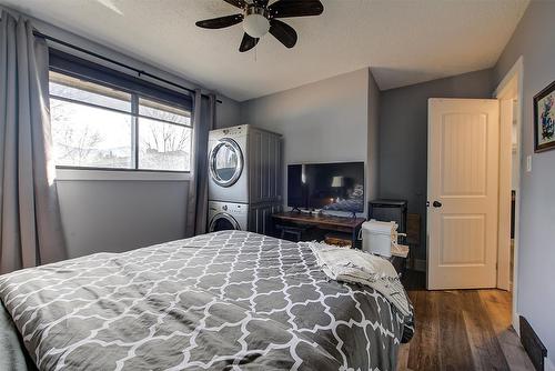 520 Keithley Road, Kelowna, BC - Indoor Photo Showing Bedroom