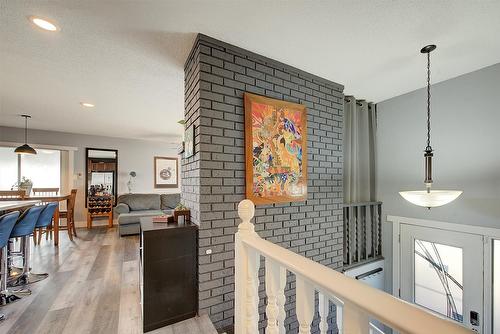 520 Keithley Road, Kelowna, BC - Indoor