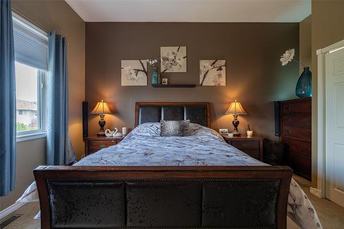 2322 Maundrell Avenue, Armstrong, BC - Indoor Photo Showing Bedroom