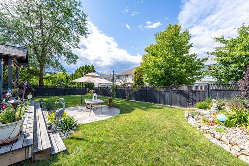 2322 Maundrell Avenue, Armstrong, BC - Outdoor With Backyard