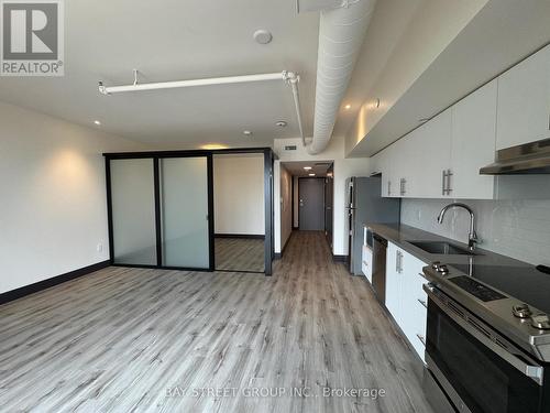 505 - 121 King Street E, Hamilton (Beasley), ON - Indoor Photo Showing Kitchen