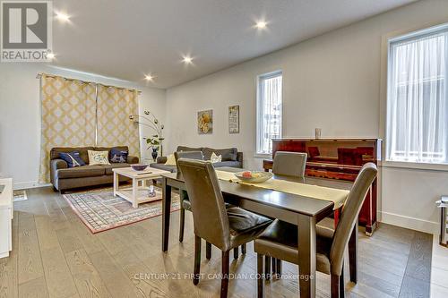 1327 Whetherfield Street, London, ON - Indoor Photo Showing Dining Room