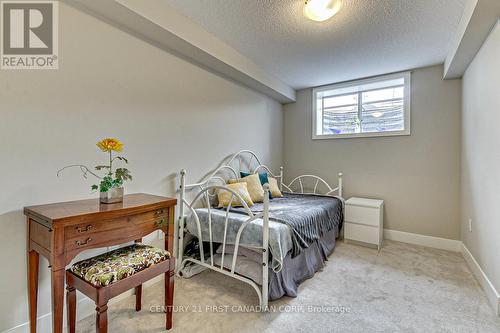 1327 Whetherfield Street, London, ON - Indoor Photo Showing Bedroom