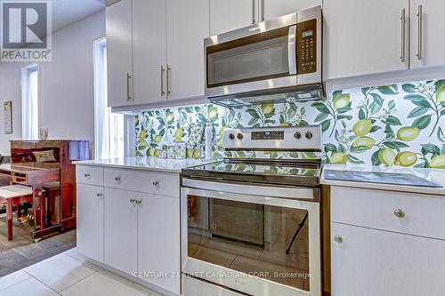 1327 Whetherfield Street, London, ON - Indoor Photo Showing Kitchen