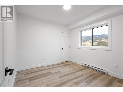 923 Melrose Street, Kelowna, BC - Indoor Photo Showing Other Room