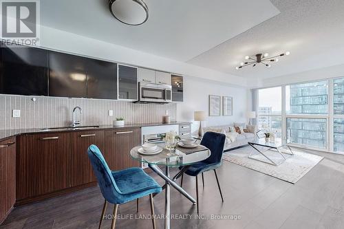 1608 - 5168 Yonge Street, Toronto (Willowdale West), ON - Indoor Photo Showing Dining Room