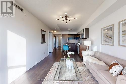 1608 - 5168 Yonge Street, Toronto (Willowdale West), ON - Indoor Photo Showing Living Room