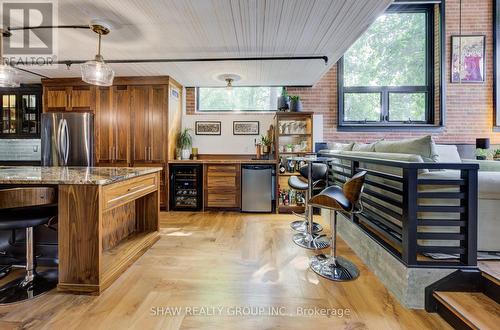 101 - 85 Spruce Street, Waterloo, ON - Indoor Photo Showing Kitchen