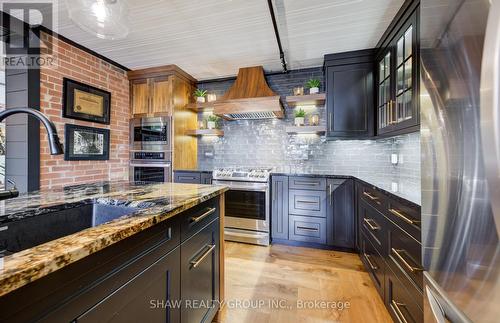 101 - 85 Spruce Street, Cambridge, ON - Indoor Photo Showing Kitchen With Upgraded Kitchen