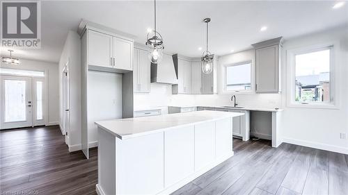 10 Mctavish Crescent, Ripley, ON - Indoor Photo Showing Kitchen