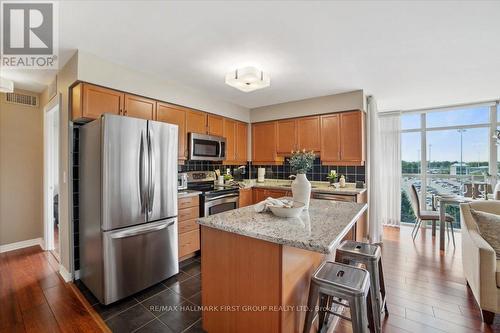 711 - 1600 Charles Street, Whitby (Port Whitby), ON - Indoor Photo Showing Kitchen