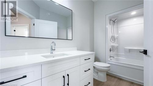 48 Mctavish Crescent, Ripley, ON - Indoor Photo Showing Bathroom