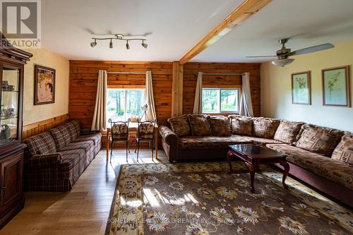 2249 The Ridge Road, Marmora And Lake, ON - Indoor Photo Showing Living Room