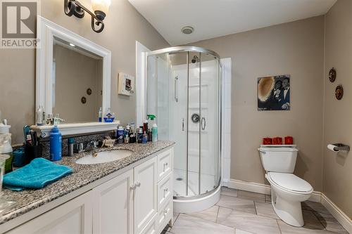 35 Burling Crescent, St John'S, NL - Indoor Photo Showing Bathroom