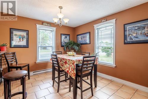 35 Burling Crescent, St John'S, NL - Indoor Photo Showing Dining Room